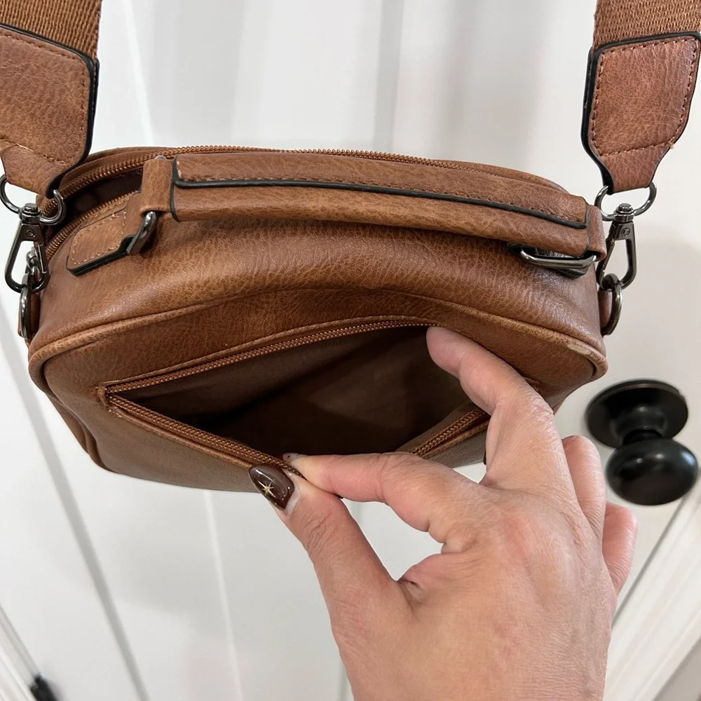 Brown Checkered Women's Crossbody Bag - Picture 8 of 10